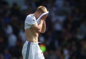 Leeds brænder straffe, Newcastle scorer.