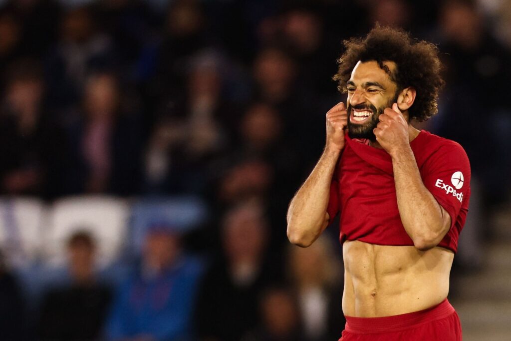 Liverpools Mohamed Salah undskylder overfor klubbens fans for den manglende kvalifikation til Champions League, som er det absolutte minimum for klubben.