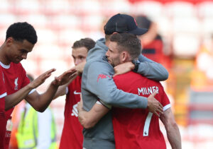 Roberto Firmino og James Milner spillede begge deres sidste Premier League-kamp på Anfield for Liverpool.