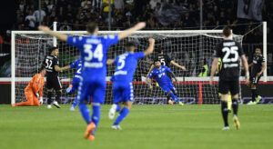 Empoli slår Juventus med 3-1.