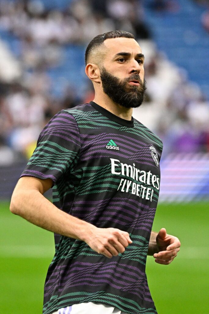 Karim Benzema overvejer at skifte Real Madrid ud med Al Hilal