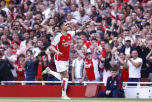 Arsenal-Wolves mål og highlights, Premier League højdepunkter.