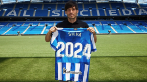 David Silva forlænger kontrakten med Real Sociedad til 2024.