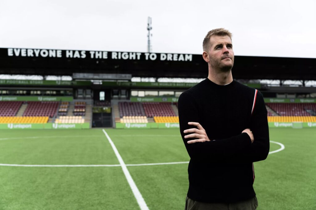 FC Nordsjælland foretager en intern rokade, hvor Alexander Riget overtager Flemming Pedersens rolle som teknisk direktør.