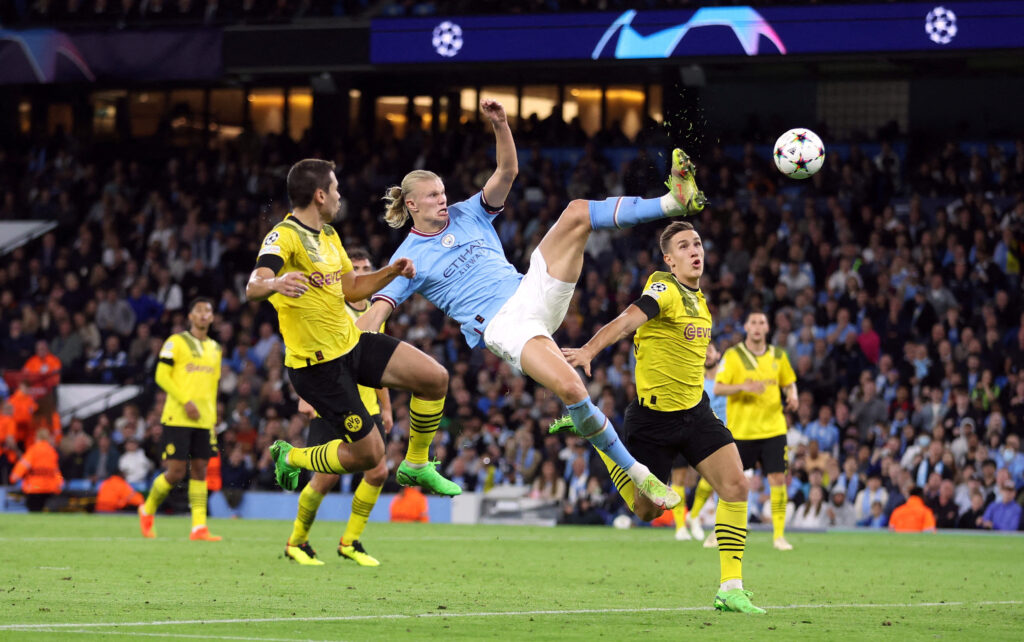 Viaplay-eksperterne og TV-seerne kårer deres 'Årets mål' i Champions League.