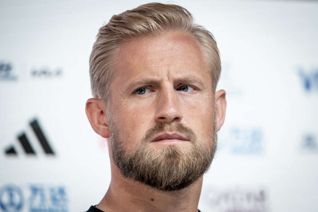 Kasper Schmeichel bærer nummer 22 mod Nordirland for at hylde Lars Høgh.