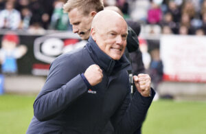 AGF-cheftræner Uwe Rösler har en fortid i Manchester CIty, og han tror på den engelske klub i Champions League-finalen.