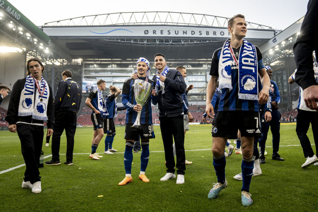 Carlos Zeca savner sin ven Ståle Solbakken, som han skylder stor tak, siger han før sidste kamp i Parken.