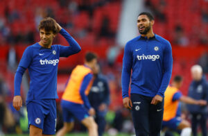 Den italienske Serie A-klub AC Milan har hentet Chelseas engelske midtbanespiller, Ruben Loftus-Cheek.