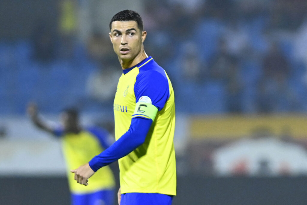 Cristiano Ronaldo afviser rygter og vil blive i Al Nassr
