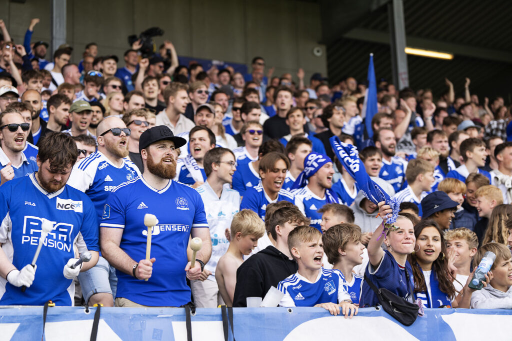 Lyngby trup mod AC Horsens, Superligaen.