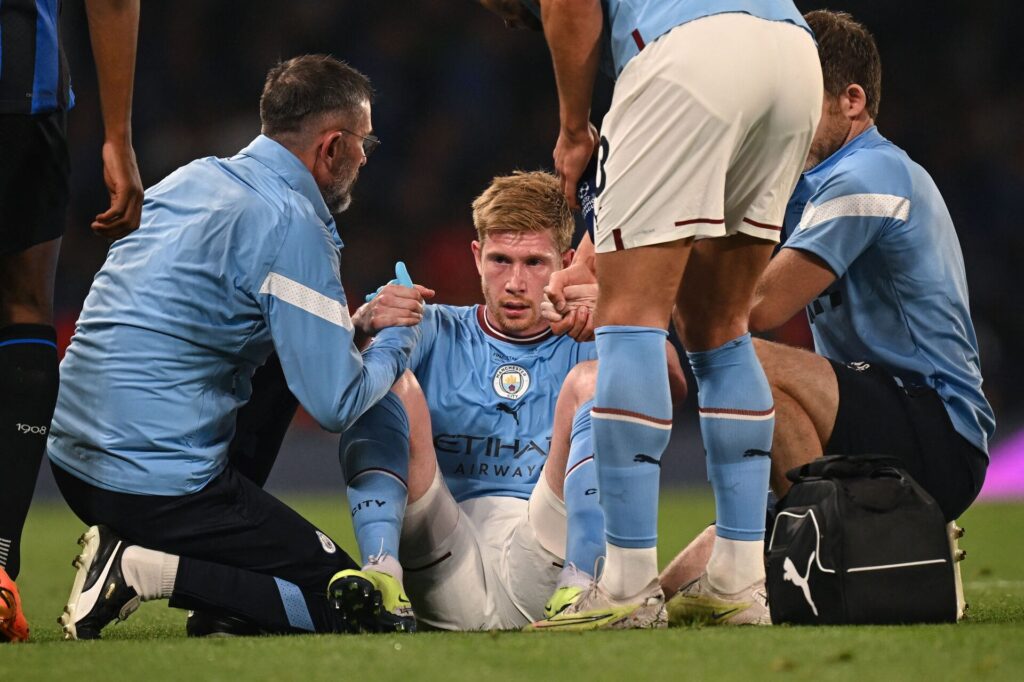 Manchester Citys Kevin de Bruyne blev skadet i Champions League-finalen mod Inter.