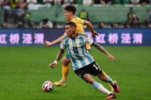 Angel Di Maria skifter til Benfica.