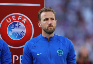 Ifølge ESPN har Harry Kane fået besked fra Tottenham om, at han ikke får lov til at skifte væk fra klubben denne sommer.