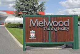 Liverpool har igen været ude af bruge penge, for klubben har tilbagekøbt klubbens legendariske træningsanlæg Melwood.