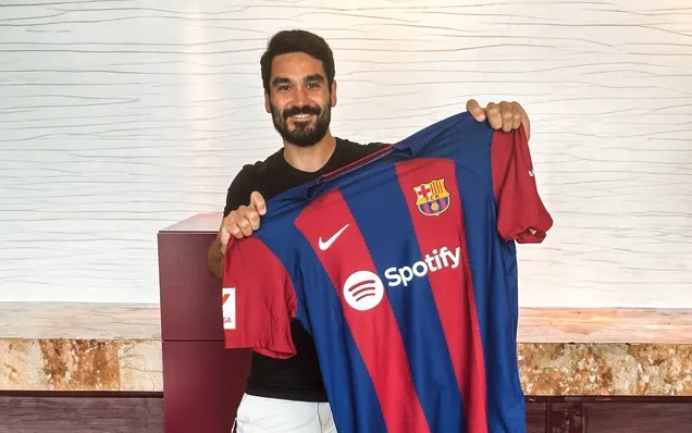 Den tyske landsholdsspiller Ilkay Gündogan er nu officielt på plads som ny spiller i FC Barcelona. Han skifter fra Manchester City.