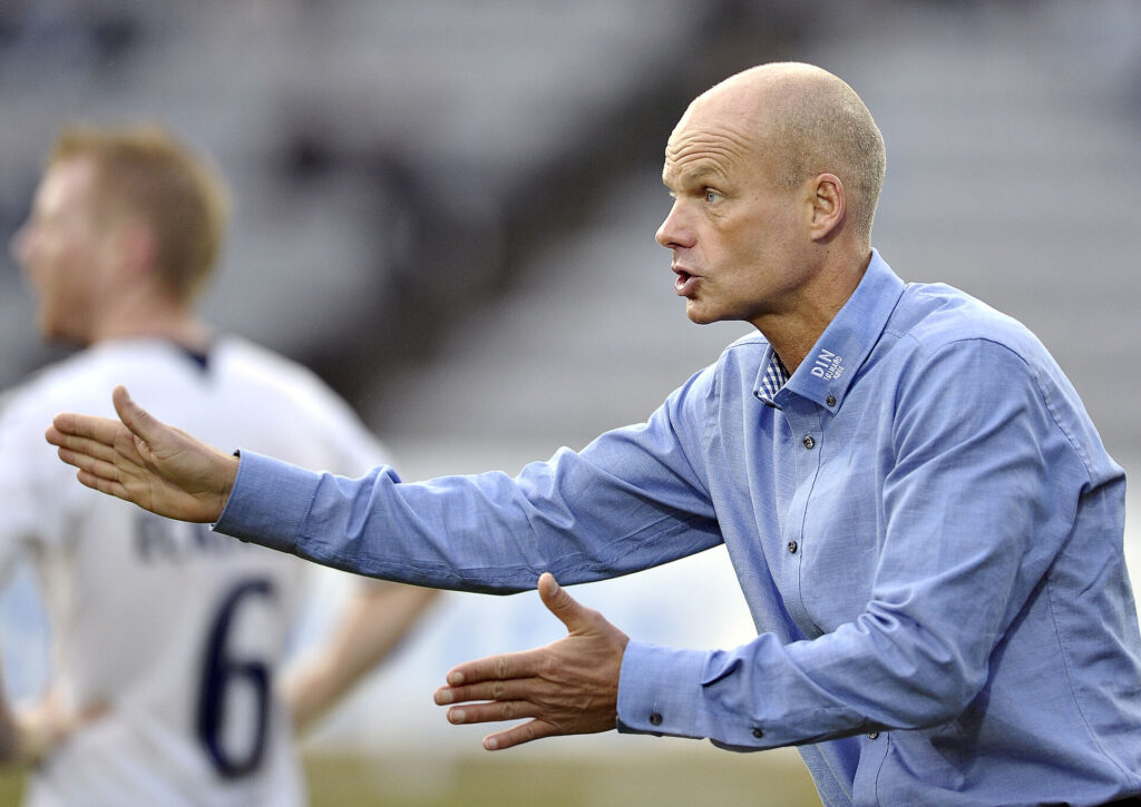 Den danske fodboldpersonlighed, Tommy Møller Nielsen, der var søn af EM-mestertræner Richard Møller Nielsen, er død.