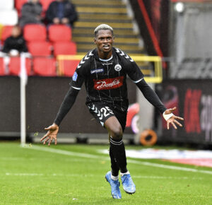 Abdulrahman Taiwo er blevet solgt i Sønderjyske.