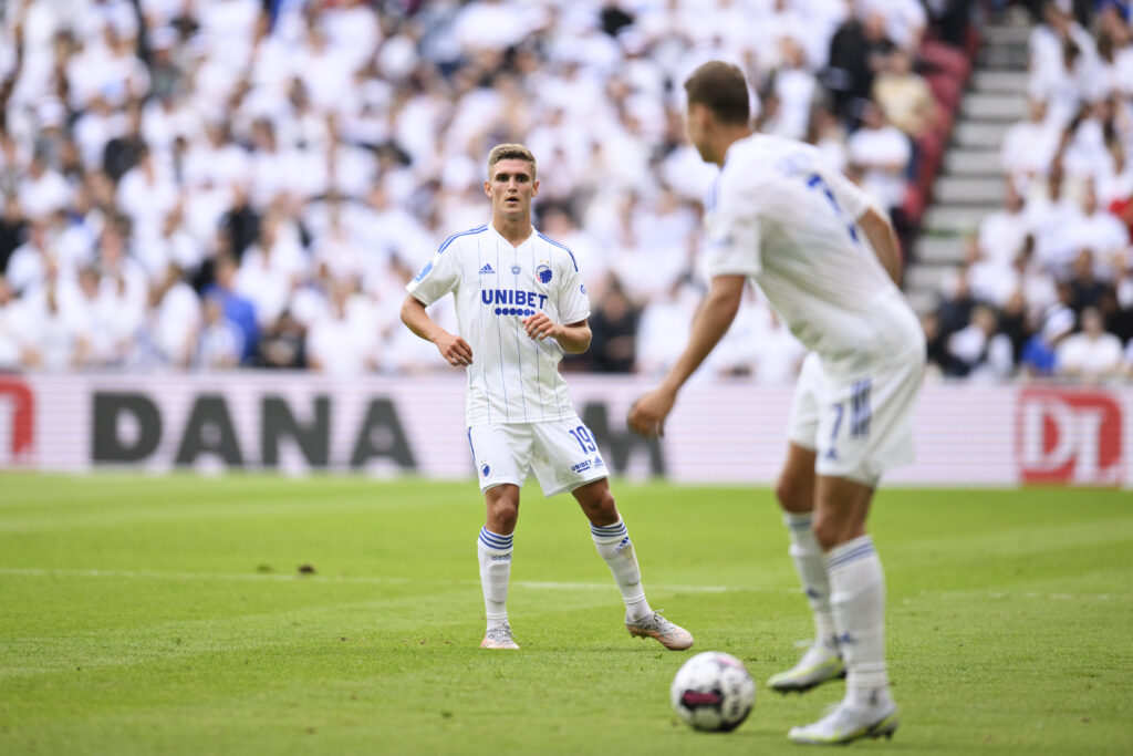 Elias Jelert forlænger angiveligt aftalen med FCK.