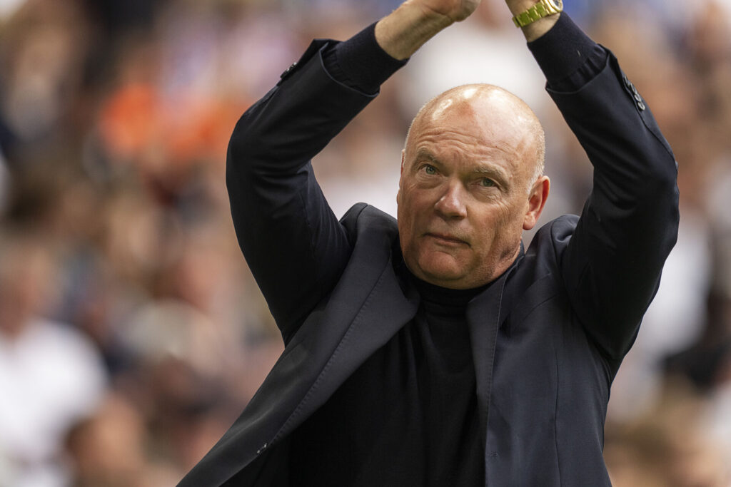 AGF-træneren Uwe Rösler ved, hvem der skal erstatte Yann Bisseck i Superliga-klubben.