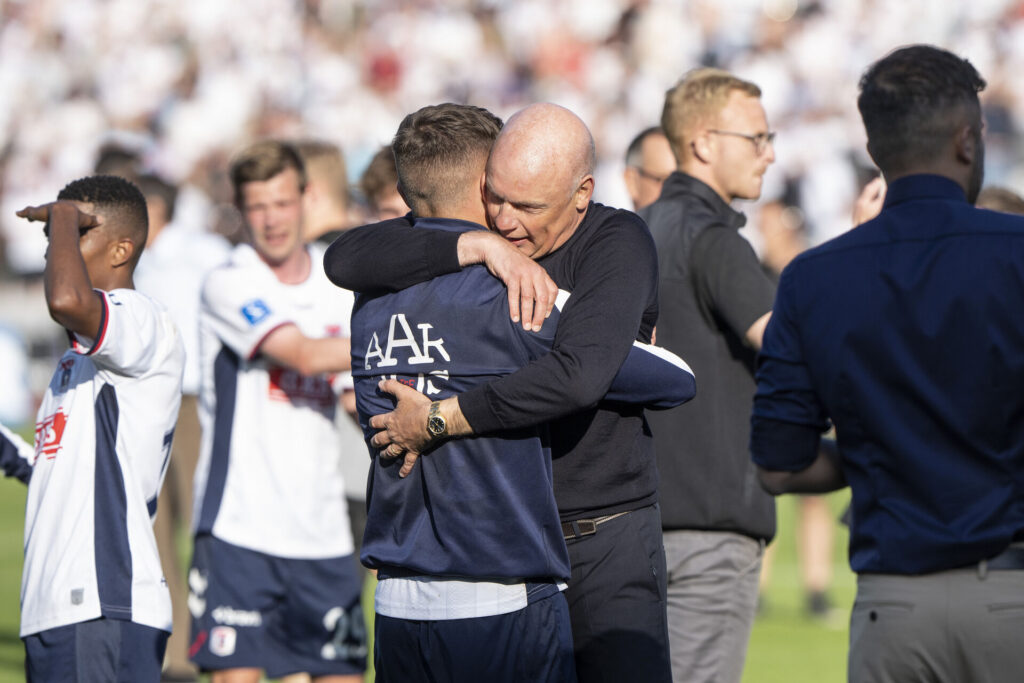 Uwe Rösler forventer, at der kommer flere mål fra hele AGF-holdet.