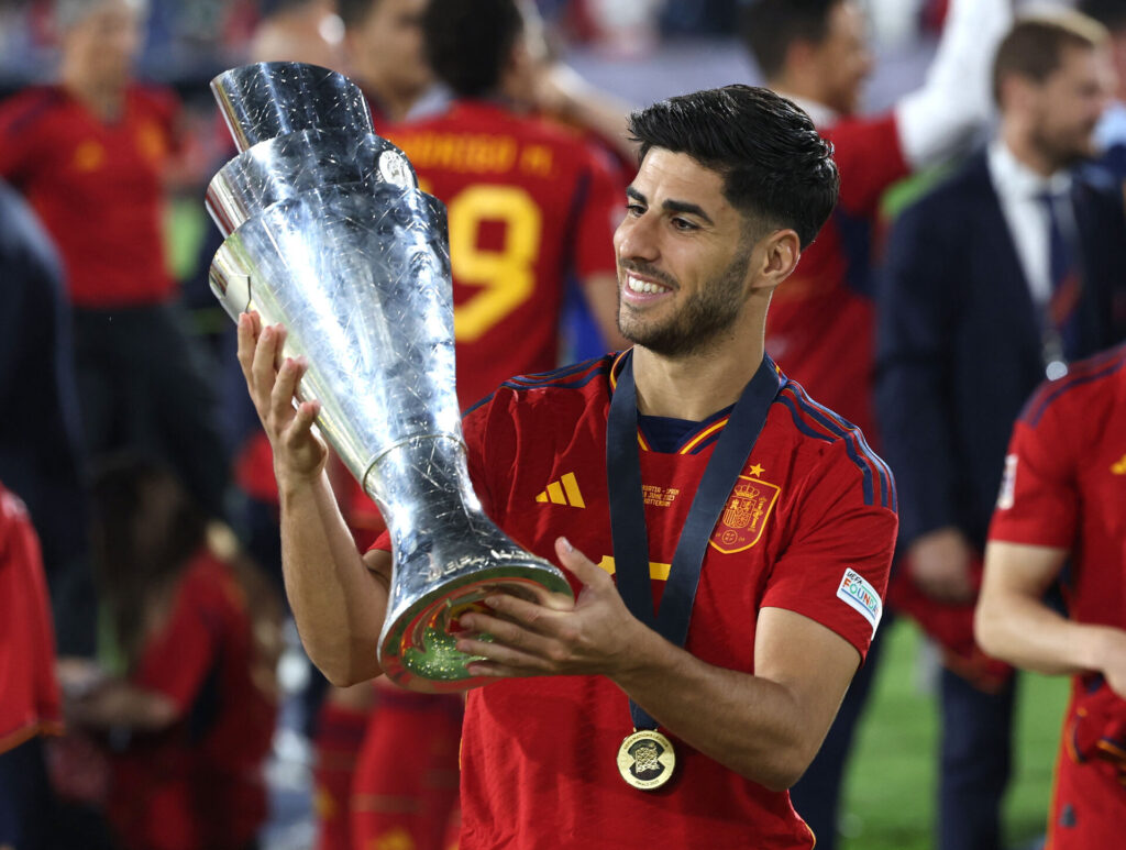 De franske mestre fra Paris Saint-Germain har netop offentliggjort tilgangen af spanske Marco Asensio, der kommer fra Real Madrid.