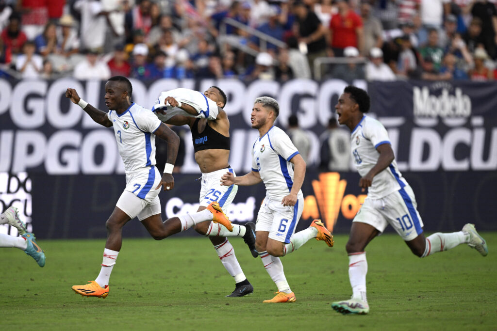 Panama møder Mexico i finalen ved Gold Cup