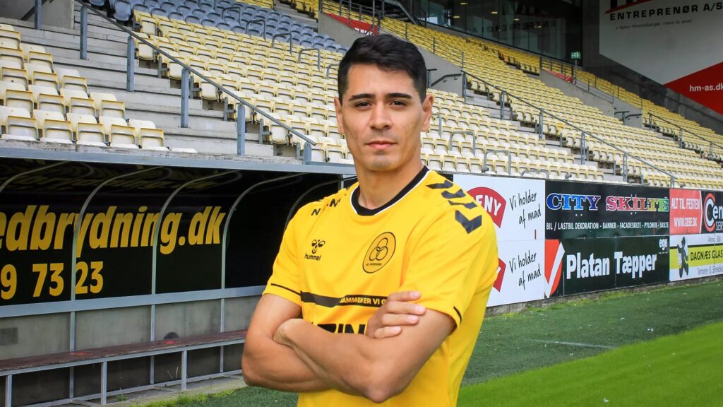 Jean Carlos de Brito skifter til AC Horsens.