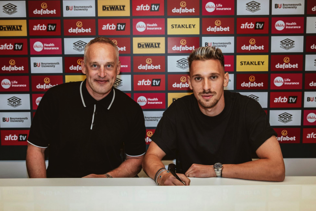 Andrei Radu udlejes fra Inter til Bournemouth.