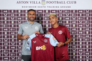 Premier League-klubben Aston Villa har hentet det egyptiske talent Omar Khedr, der kaldes den næste Mo Salah.