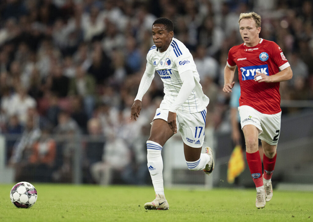 F.C. København udlejer Paul Mukairu.