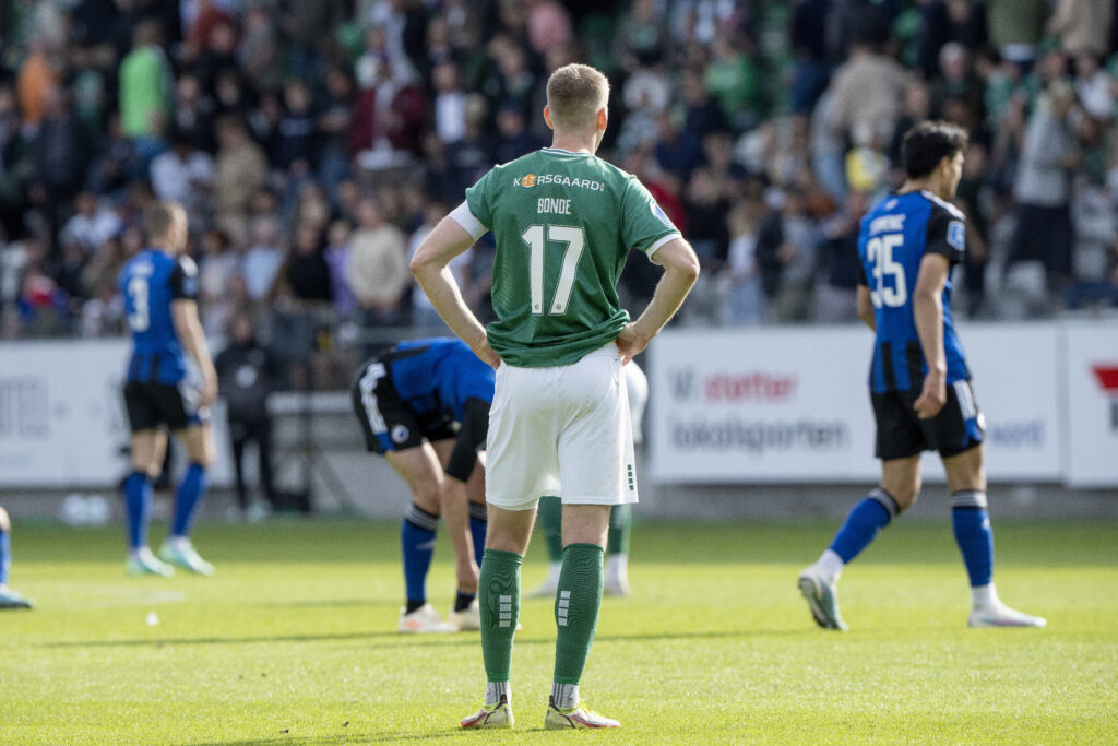 Viborg FF forlænger kontrakten med Jakob Bonde