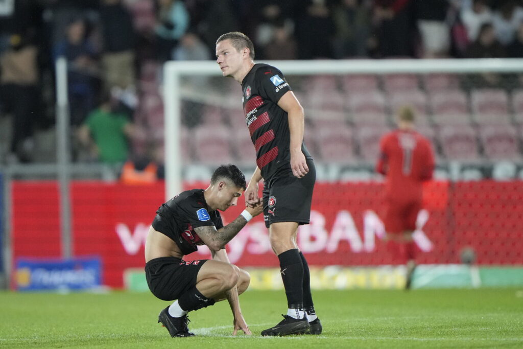 Midtjylland-deler-med-Legia-Warszawa