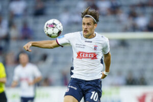 Superligaklubben AGF har udlejet den norske angriber Sigurd Haugen til hollandske NAC Breda