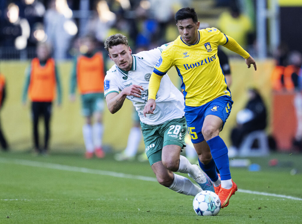 Blas Riveros er tæt på et skifte væk fra Brøndby.