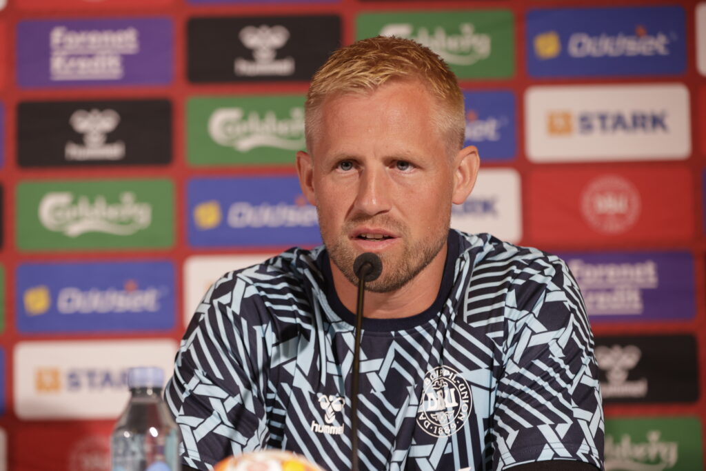 Kasper Schmeichel er tæt på at skifte til Anderlecht.