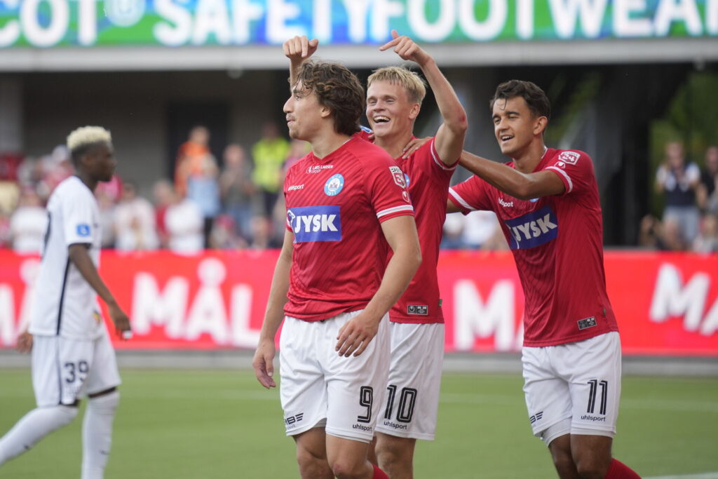 Mål og Highlights fra den såkaldte 'El Plastico' i Superligaen mellem Silkeborg og FC Nordsjælland.