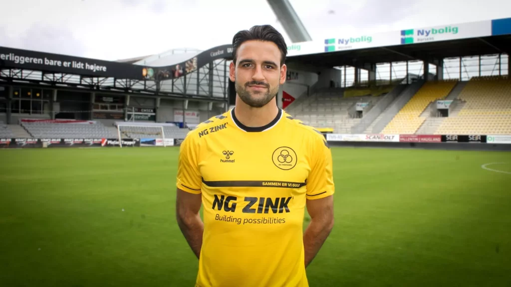 AC Horsens har onsdag præsenteret Oliver Stanisic i klubben.