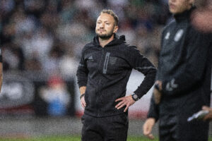 Vejle-træner Ivan Prelec jagter ny angriber