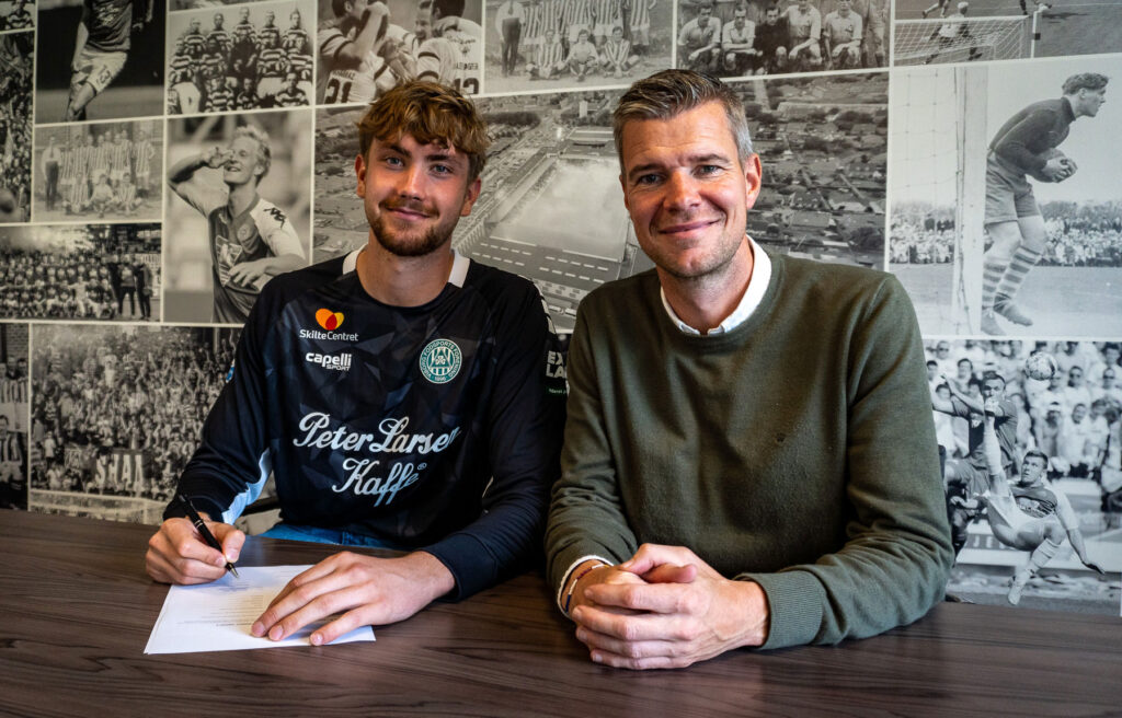 Viborg FF har mandag præsenteret Lasse Schulz.