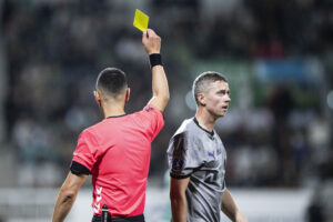 Andre Rømer i aktion for FC Midtjylland i kampen mod Viborg FF i Superligaen.