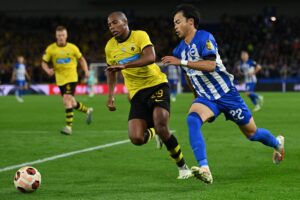 Brighton tog imod AEK Athen.