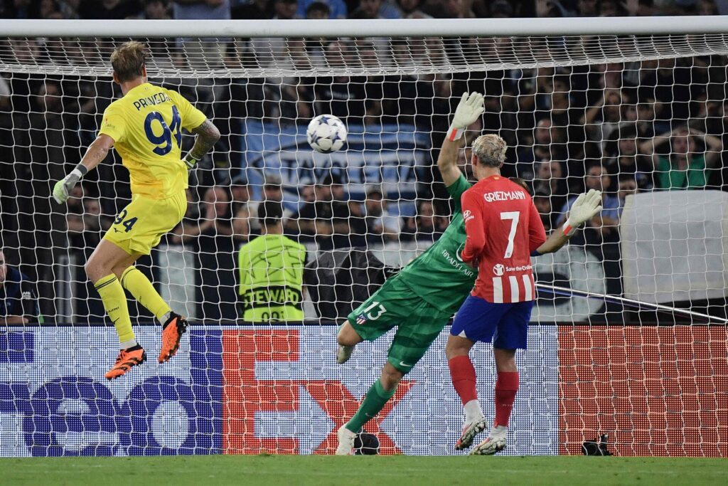 Målmand Ivan Provedel scorede for Lazio mod Atletico Madrid