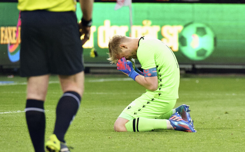 Jacob Rinne spiller fodbold i Saudi-Arabien på grund af pengene.