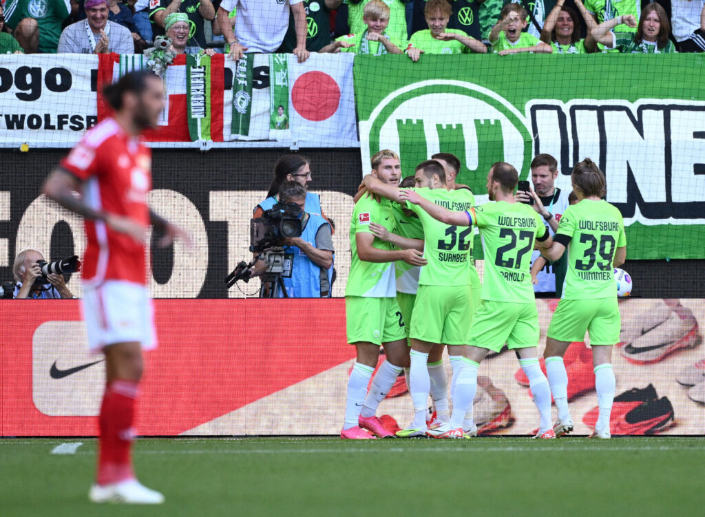 Jonas Wind og Joakim Mæhle med afgørende mål for Wolfsburg