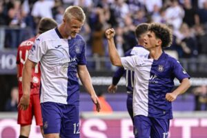 Kasper Dolberg slipper formentlig for en længere skade, skriver belgisk avis