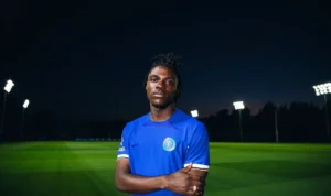 Chelseas dyre teenager kan være tvunget på lægterne de næste seks uger grundet en skade