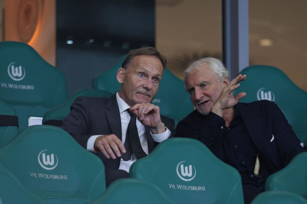 Rudi Völler på tribunen under Tysklands pinlige nederlag mod Japan - han vil ikke udtale sig om Hansi Flick