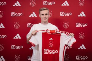 Ajax henter norske Sivert Mannsverk i Molde