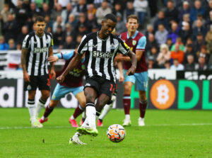 Isak-udbygger-mod-Burnley